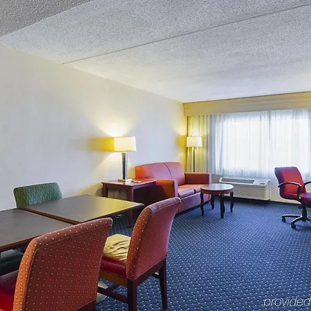 Quality Inn Boston-Revere Exterior photo