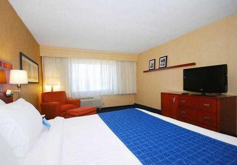 Quality Boston-revere Hotel 3*