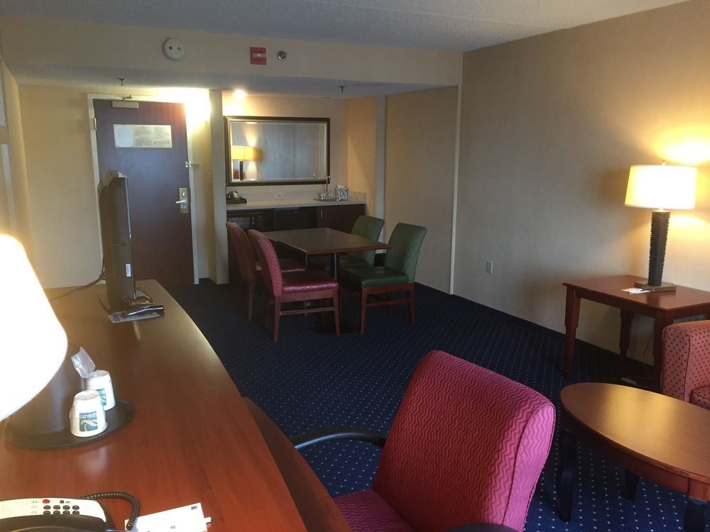 Hotel Quality Boston-revere 3*