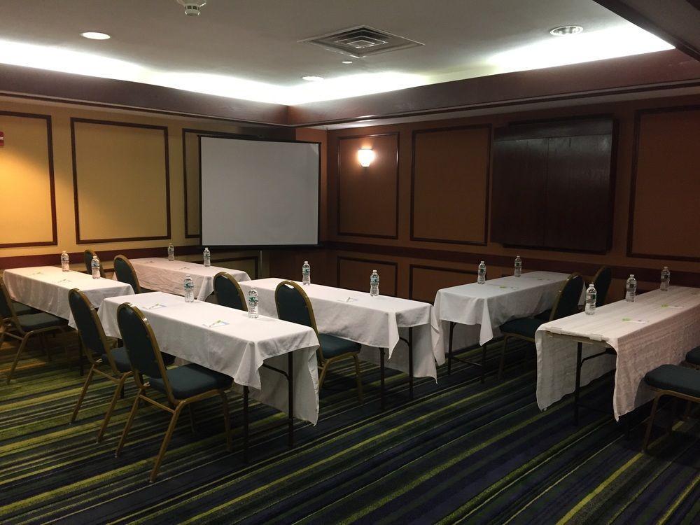 Hotel Quality Boston-revere Revere
