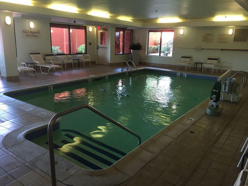 Hotel Quality Boston-revere 3*
